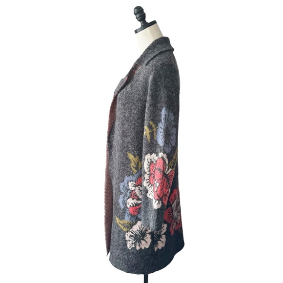 Vertigo Paris Floral Knit Longline Cardigan | SMALL - Picture 3 of 11